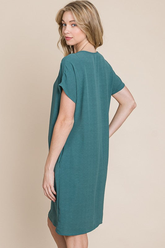 V-Neck Short Sleeve Dress with Pockets – Casual, Comfortable, Stylish and Practical V-Neck Dress with Convenient Pockets for Effortless Chic Stevvex