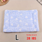 All-Season Dirt-Resistant Rectangular Pet Blanket - Comfortable Dog Paw Heart Print Pet Bed, 1pc Lootquake LLC
