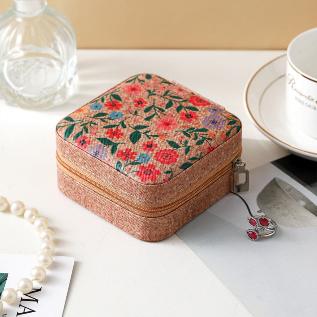 Retro Portable Travel Jewelry Storage Box, Jewelry Box, Compact Ring Storage Box, Jewelry Box, Sewing Box - SJB-DIAMOND ELITES