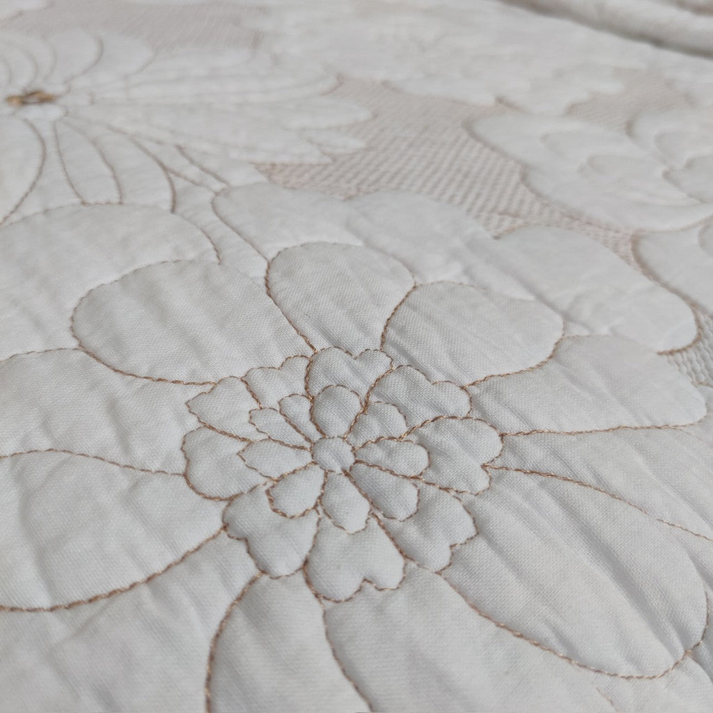 Cotton Thickened Pure White Beige Camellia Embroidery Three-piece Bed Cover Set Pi-Mart