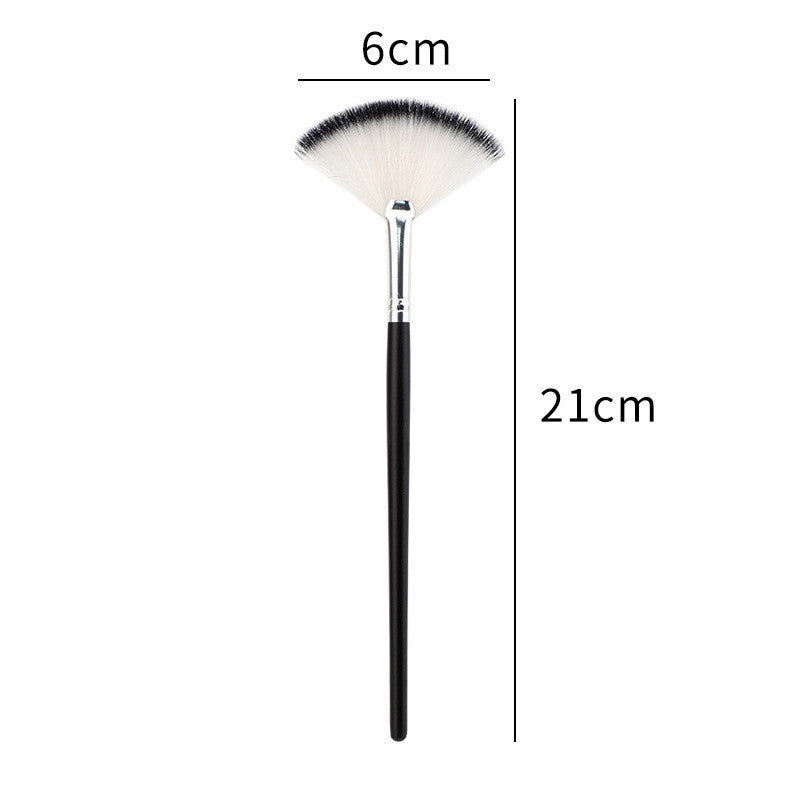 Single Fan-shaped Brightening Makeup Brush Pi-Mart