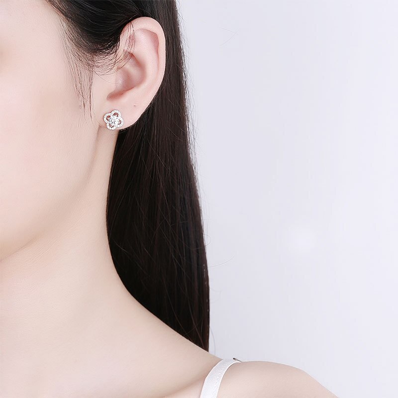 Four Leaf Clover Moissanite Stud Earrings Pi-Mart