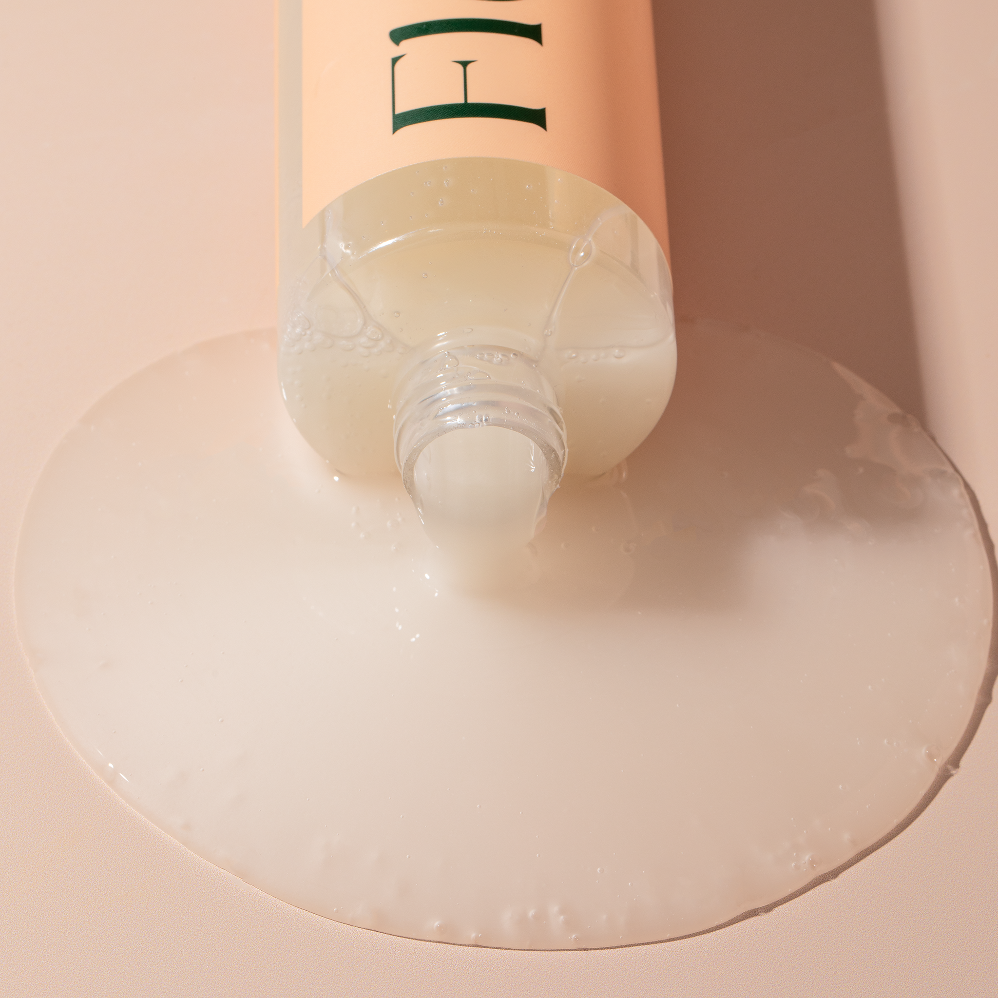 SANA Gentle Balance Shampoo - Infused w/ Hydrolyzed Collagen Floraebeauty