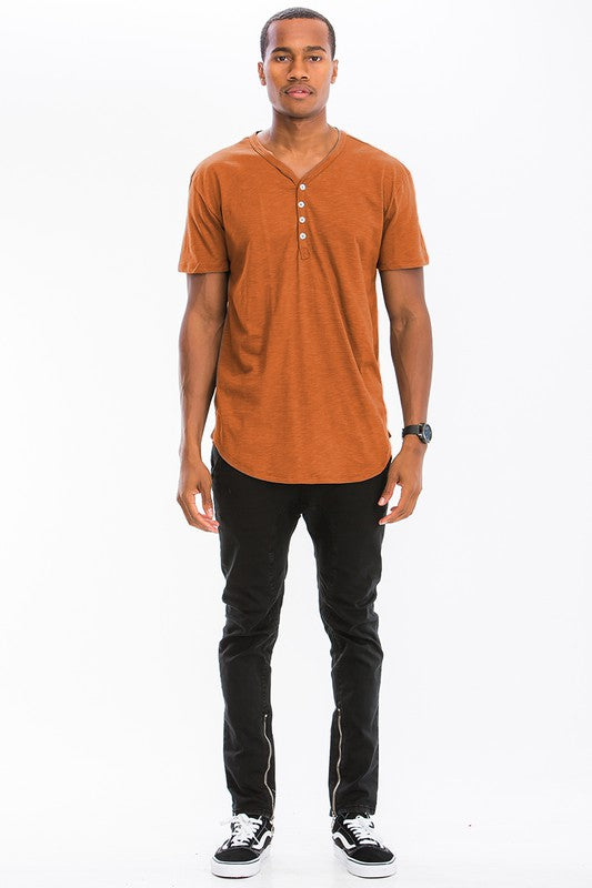 SHORT SLEEVE 4 BUTTON HENLEY SHIRT THRIXINE