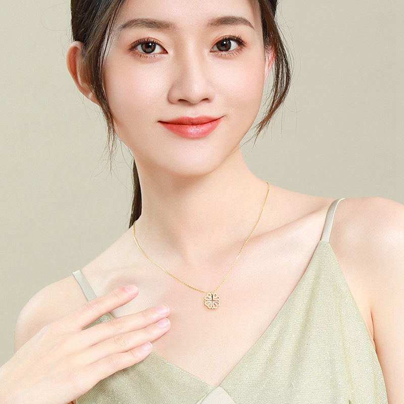 Retro Magnetic Folding Heart Shaped Four Leaf Clover Pendant Necklace Women Love Clavicle Chain Gifts Openable Choker Jewelry Pi-Mart