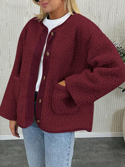 Modern Cozy Women Luxuriously Cozy Contrast Button Up Sherpa Jacket with Pockets For Fall & Winter Stevvex