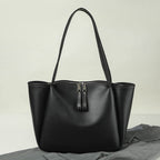 Elegant Large Tote Bag for Female - Handbag with Soft PU Material and Large Capacity for Everyday Style hobo