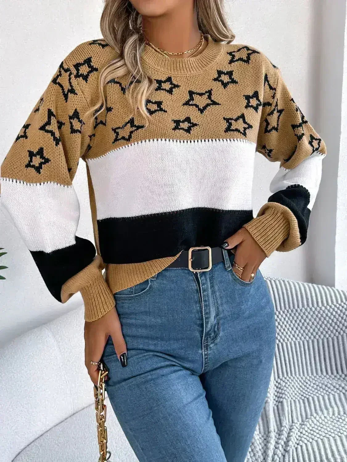 Star Contrast Round Neck Sweater - SJB-DIAMOND ELITES