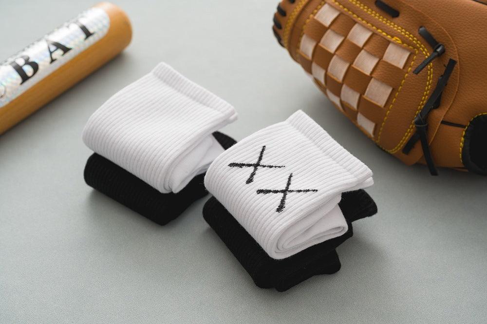 1 Pair New Unisex Combed Out Of Pure Cotton Sports Socks Breathable Compression Long Solid Black White Socks Summer Winter Middle Tube Warm Socks For Men And Women Stevvex