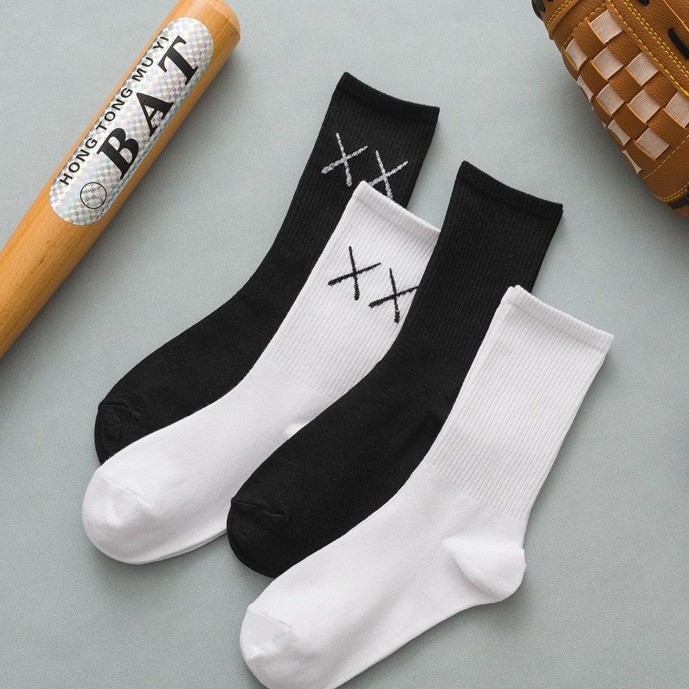 1 Pair New Unisex Combed Out Of Pure Cotton Sports Socks Breathable Compression Long Solid Black White Socks Summer Winter Middle Tube Warm Socks For Men And Women Stevvex