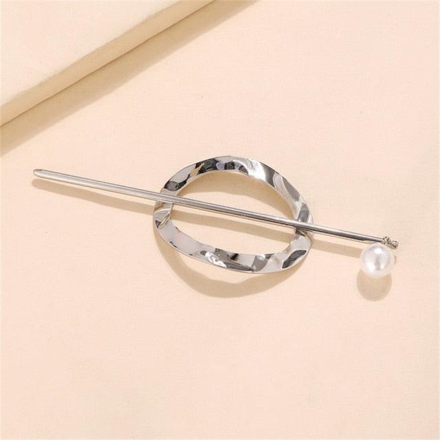 1 Pcs Women Metal Hairpin Retro Style Hair Sticks Hair Bun Cage with Stick Minimalist Hollow Vintage Hair Clips Fashion Hair Accessories for Women Stevvex