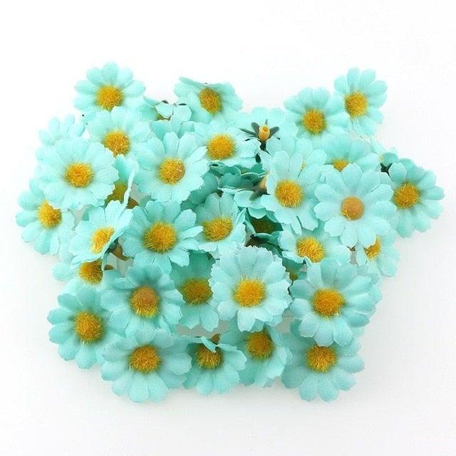 100PC/lot 2.5cm Mini Daisy Decorative Flower Artificial Silk Flowers Party Wedding Decoration Home Decor (without stem) Decoration Flowers Wall Heads for Home Wedding Decoration Wreath Accessories Craft Fake Flower Stevvex