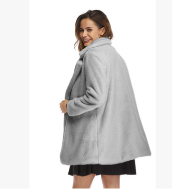Women's Plus Size Faux Fur Coat - Long Sleeve Thick Winter Jacket in Black/Yellow/Rose Red (European & American Style)