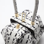 Stylish personality handbag Pi-Mart