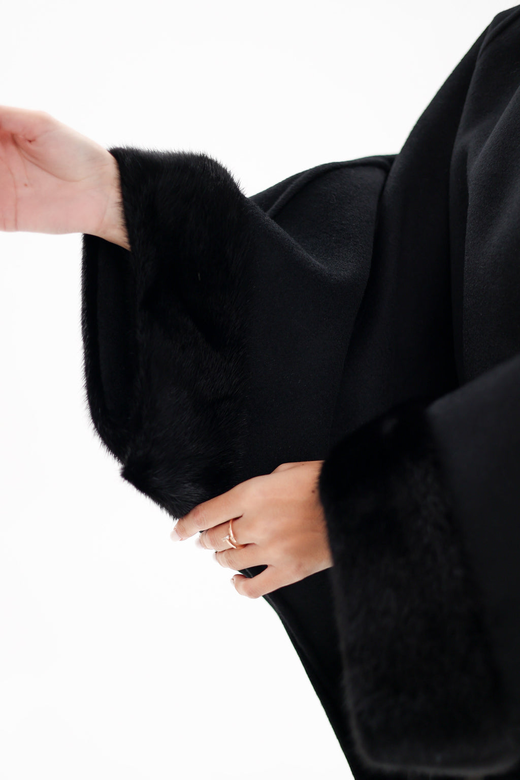 Genuine Scandinavian Mink Fur Double Face Wool Poncho - SJB-DIAMOND ELITES