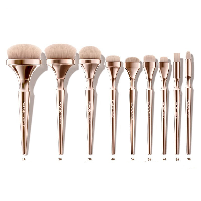 9 special suits for makeup artists Pi-Mart