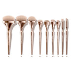 9 special suits for makeup artists Pi-Mart
