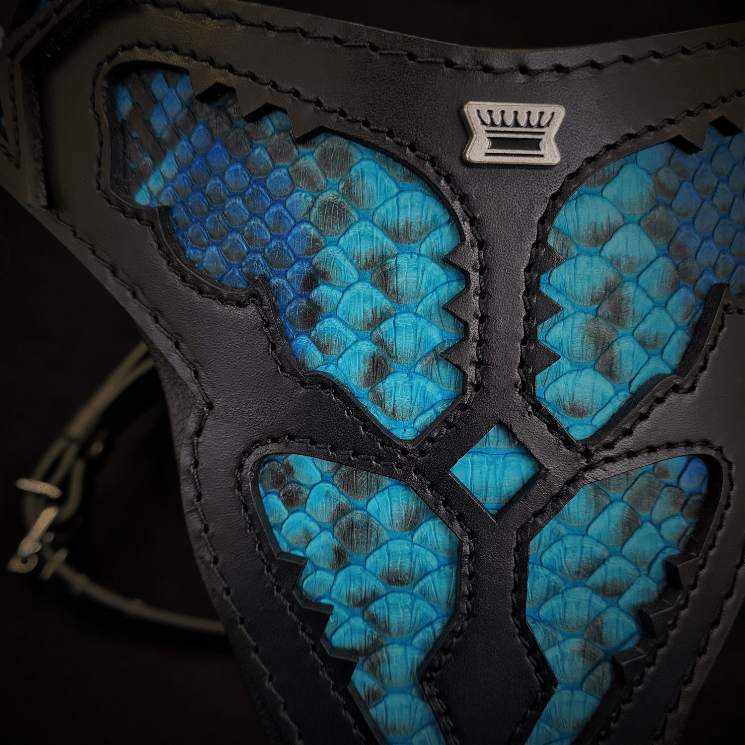 The ''Morelia Python'' harness - SJB-DIAMOND ELITES