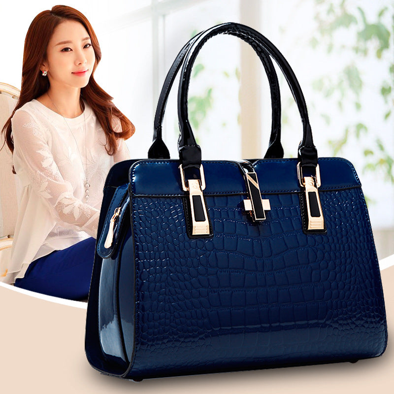 Ladies handbag Pi-Mart
