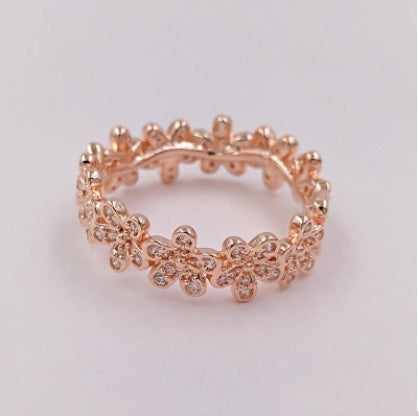 Rose gold dazzling daisy cluster ring Pi-Mart