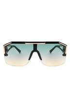Square Oversize Retro Sunglasses - 100% UV Protection | Femstylo