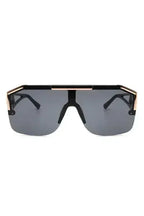 Square Oversize Retro Sunglasses - 100% UV Protection | Femstylo