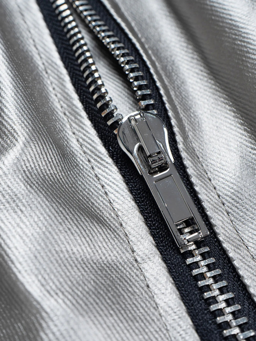 Men's Cargo Style Metallic Zipper Shorts