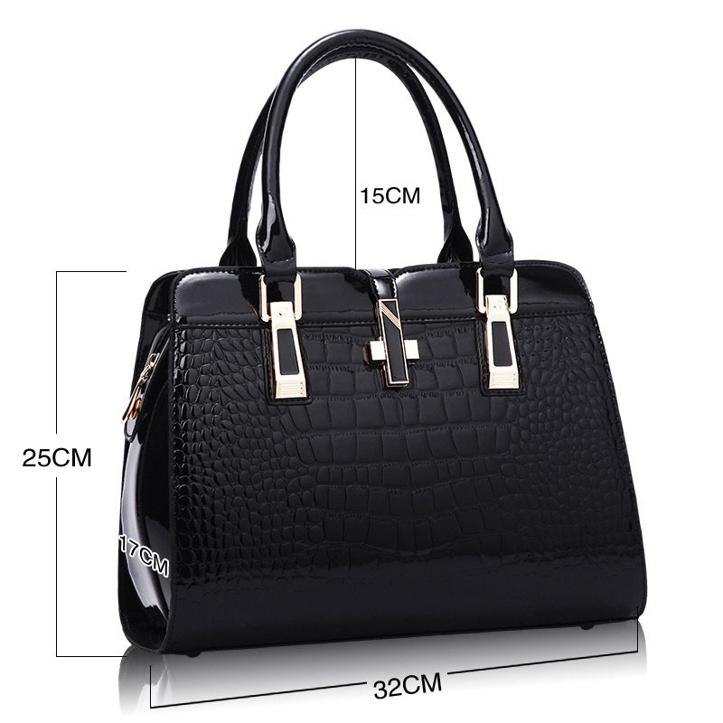 Ladies handbag Pi-Mart