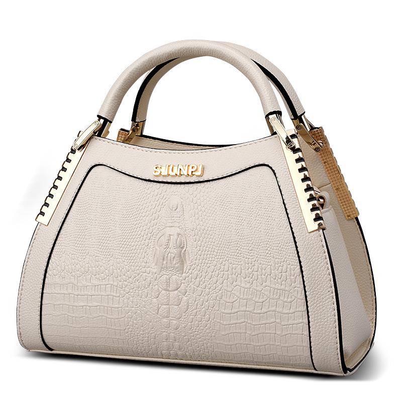 Fashion handbag Pi-Mart