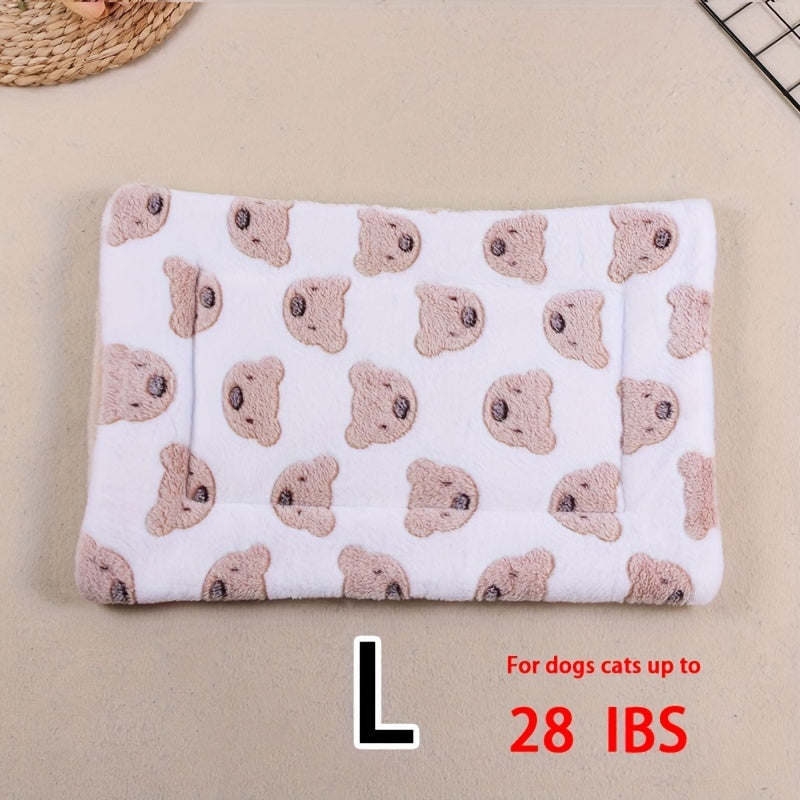 All-Season Dirt-Resistant Rectangular Pet Blanket - Comfortable Dog Paw Heart Print Pet Bed, 1pc Lootquake LLC