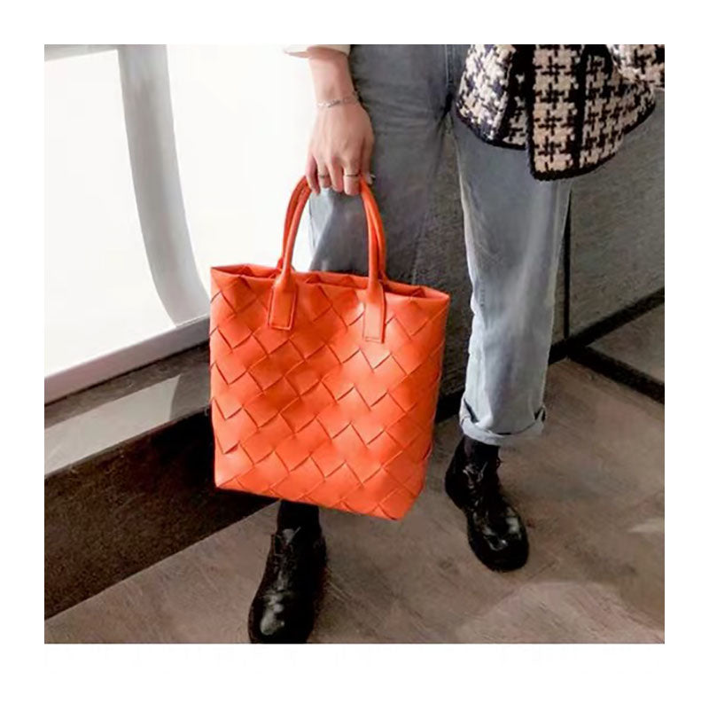 Woven diamond handbag Pi-Mart