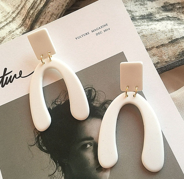 The wish bone earring