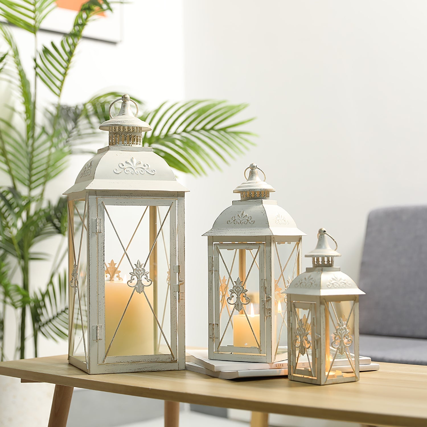 19'' & 13.5'' & 9.5''H Vintage Metal Candle Holder Decorative Hanging Lantern (Set of 3) Lootquake LLC