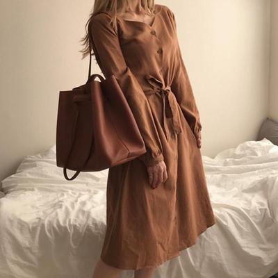 Large-capacity handbag