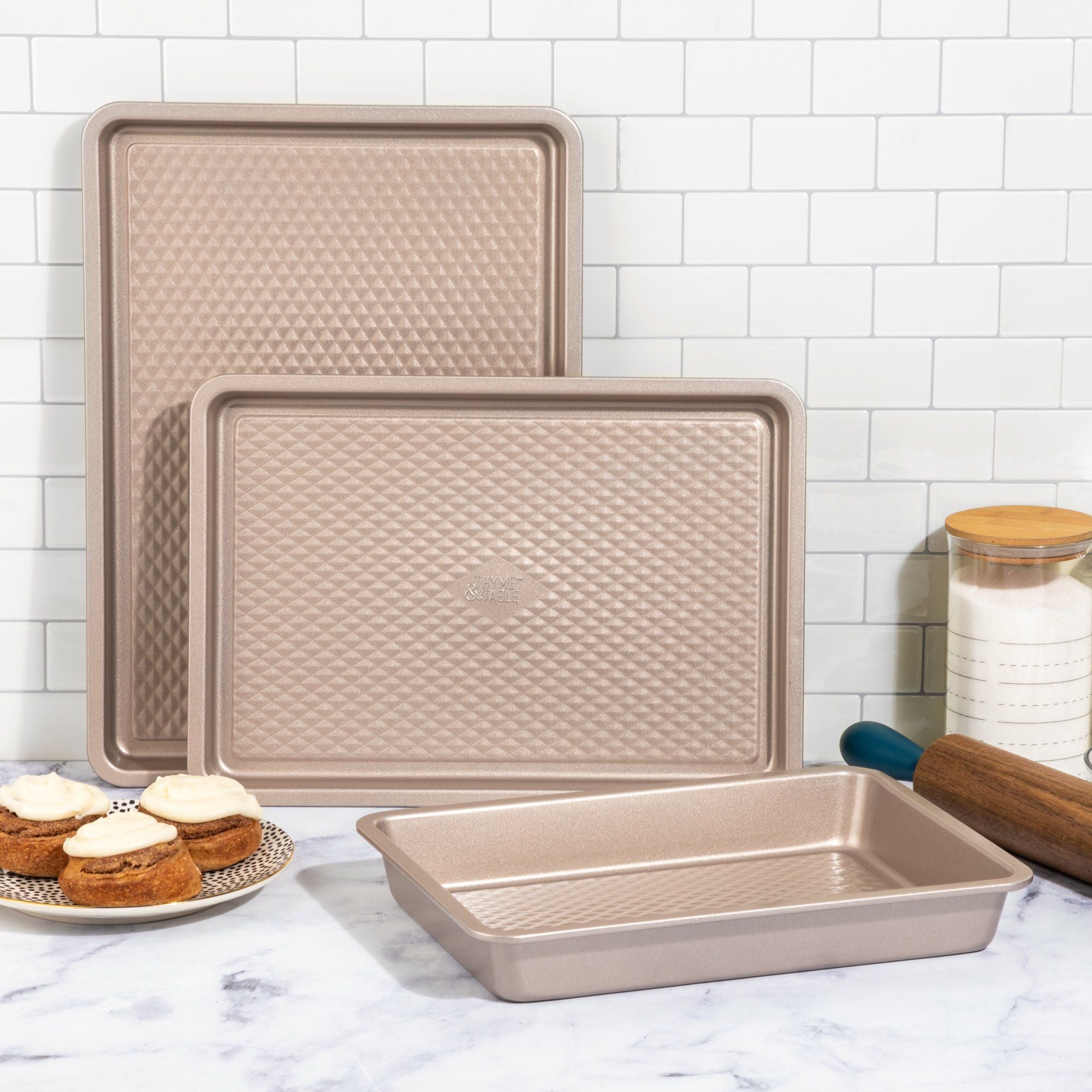 Thyme & Table Non-Stick Aluminized Steel Baking 3pc Set, Champagne Gold EasyOptionXY LLC