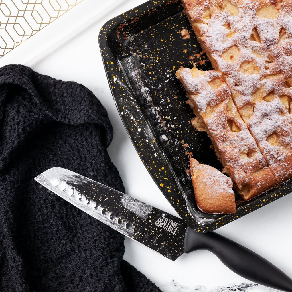Thyme & Table Nonstick 9"x14" Cake Pan with Lid, Black EasyOptionXY LLC
