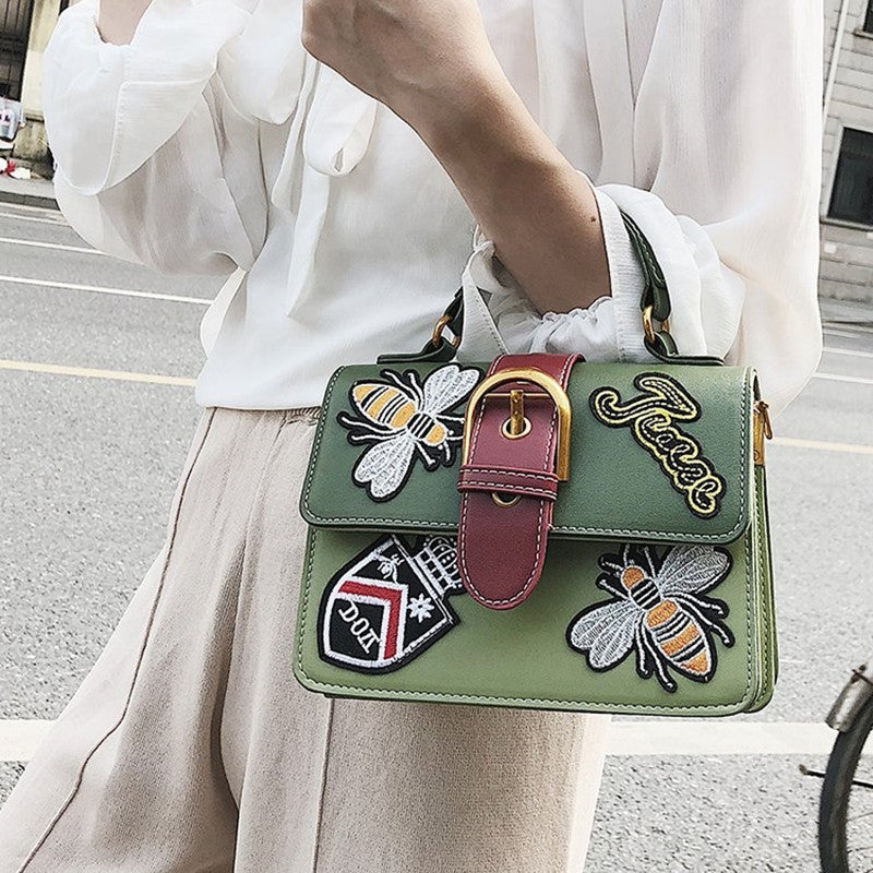 Embroidered handbag Pi-Mart