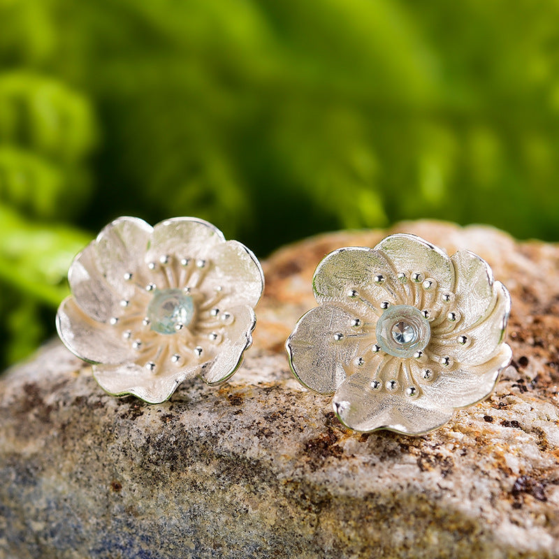 Peridot stud earrings Pi-Mart