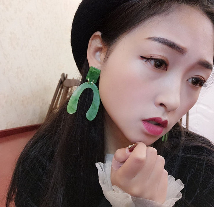 The wish bone earring