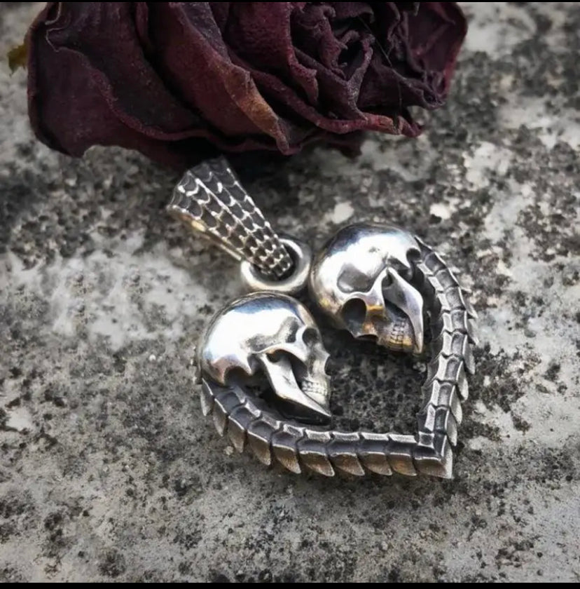 Double Skull Heart Pendant Pi-Mart