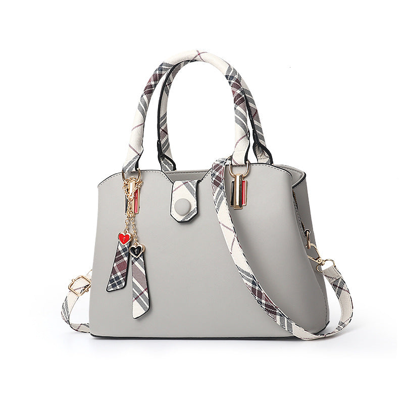 Ladies handbag large-capacity portable messenger handbag Pi-Mart