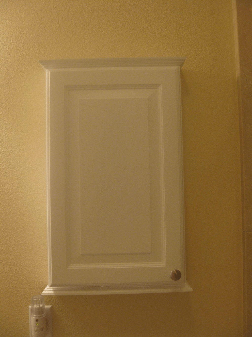 Arcadia Wall-Mounted Cabinet With Adjustable Shelves And Soft Close Door Lootquake LLC