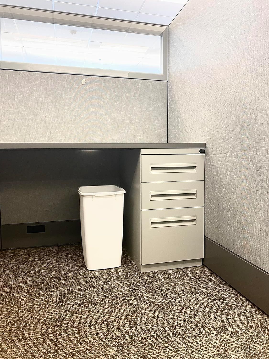 Rubbermaid 9 gal Plastic Kitchen Trash Can, White EasyOptionXY LLC