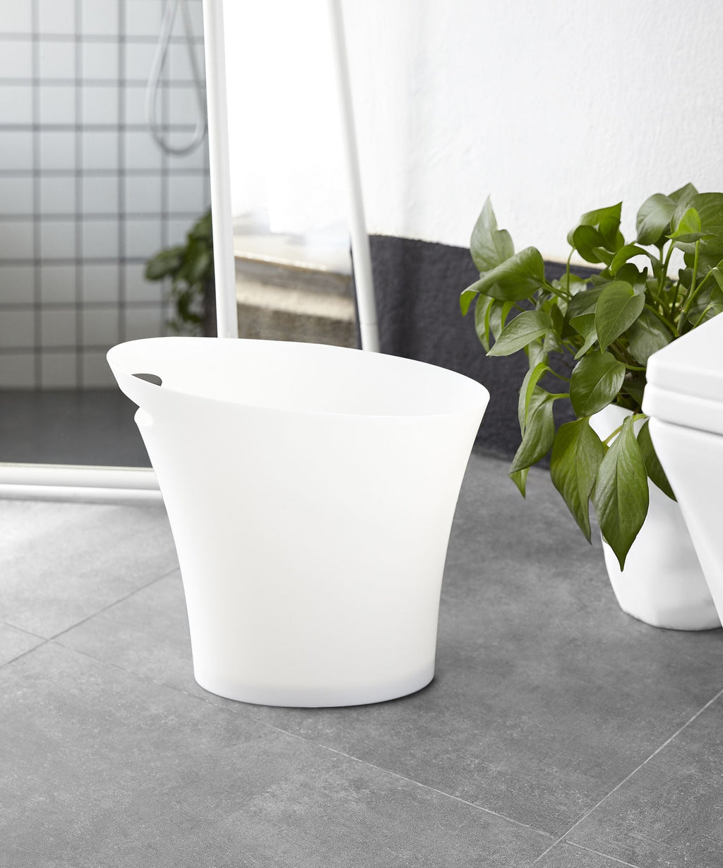 Umbra Skinny Trash Can ¨C Sleek & Stylish Bathroom Trash Can, Small Garbage Can Wastebasket for Narrow Spaces at Home or Office, 2 Gallon Capacity, Metallic White EasyOptionXY LLC