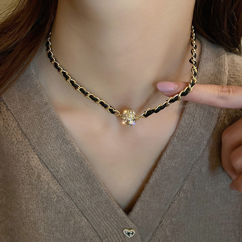 Retro Elegant Leather Winding Chain Diamond Magnetic Necklace Pi-Mart