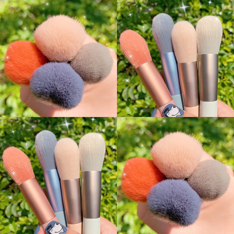 Wooden pole makeup brush Pi-Mart