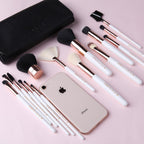 Set of 15 nylon hair makeup brushes Pi-Mart