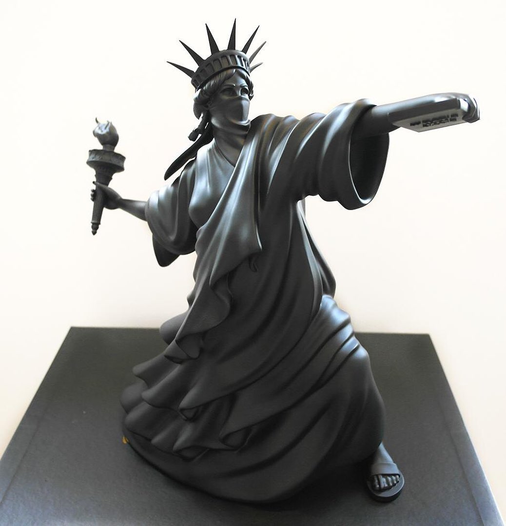 Statue of Liberty Lootquake LLC