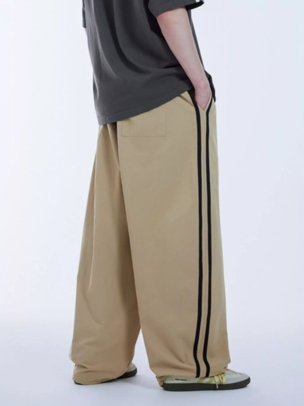 Men's Wide Leg Side Striped Pants