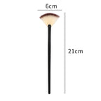 Single Fan-shaped Brightening Makeup Brush Pi-Mart